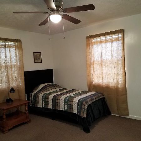 Ky Lake Area Cabin Aurora Экстерьер фото